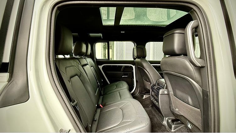 2025 認證中古車 Land Rover Defender 110 Fuji White 300PS Defender 110 D300 X-Dynamic HSE