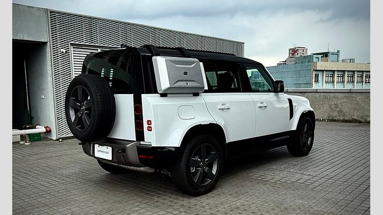 2025 認證中古車 Land Rover Defender 110 Fuji White 300PS Defender 110 D300 X-Dynamic HSE