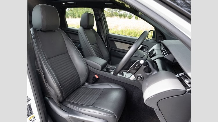 2024 Approved Land Rover Discovery Sport Fuji White AWD Auto D200 R-Dynamic HSE