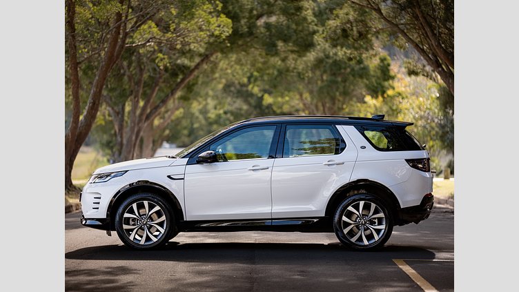 2024 Approved Land Rover Discovery Sport Fuji White AWD Auto D200 R-Dynamic HSE