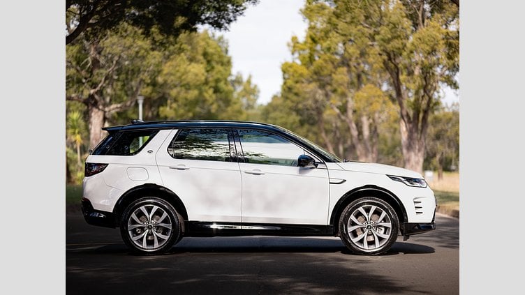 2024 Approved Land Rover Discovery Sport Fuji White AWD Auto D200 R-Dynamic HSE