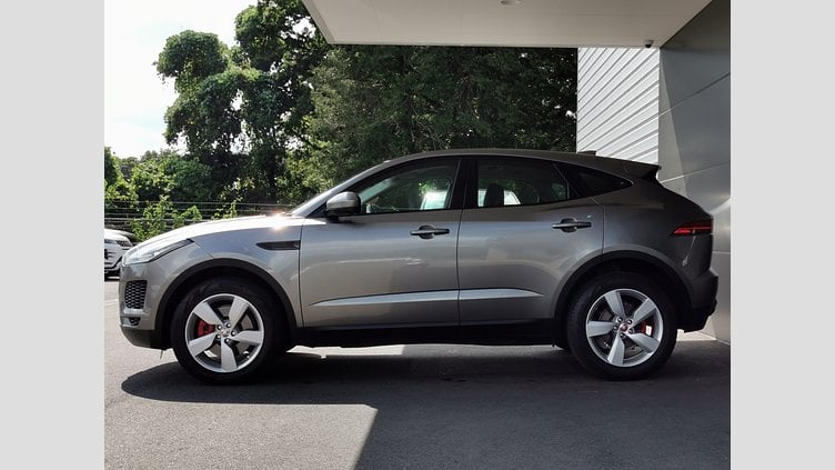 2019 認定中古車 Jaguar E-Pace シリコンシルバー P200 オートマチック全輪駆動 ベースグレード
