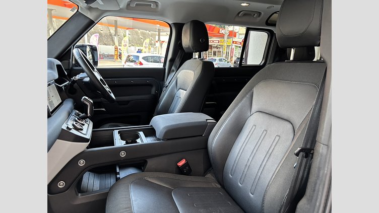 2020 認定中古車 Land Rover Defender 110 タスマンブルー P300 AWD（AT） S