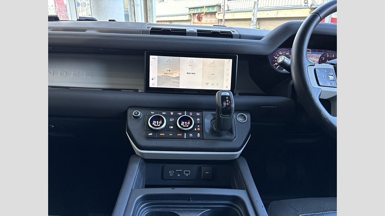 2020 認定中古車 Land Rover Defender 110 タスマンブルー P300 AWD（AT） S