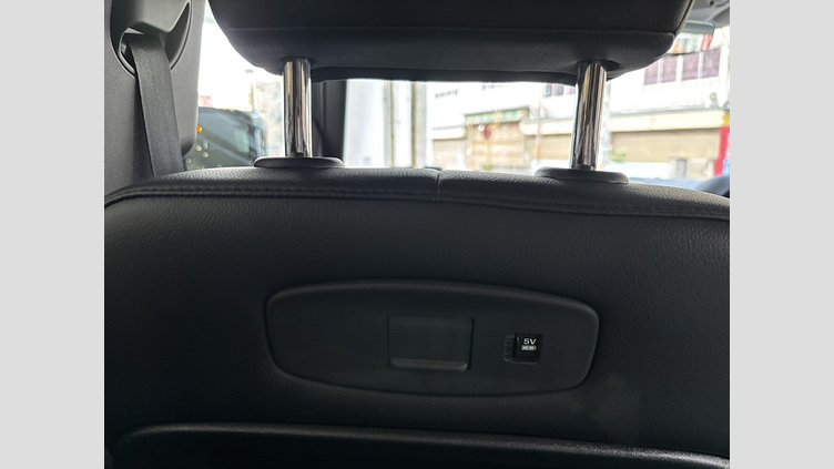 2020 認定中古車 Land Rover Defender 110 タスマンブルー P300 AWD（AT） S