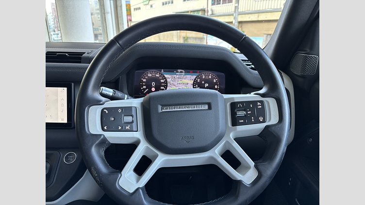 2020 認定中古車 Land Rover Defender 110 タスマンブルー P300 AWD（AT） S