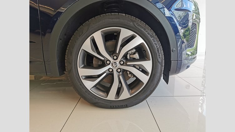 2024 認定中古車 Jaguar E-Pace ポルトフィーノブルー D200マイルドハイブリッド（ディーゼル） R-DYNAMIC SE