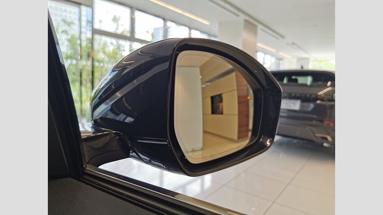 2024 認定中古車 Jaguar E-Pace ポルトフィーノブルー D200マイルドハイブリッド（ディーゼル） R-DYNAMIC SE