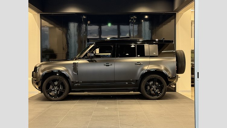 2023 認定中古車 Land Rover Defender 110 カルパチアングレイ P525 AWD (AT) V8 CARPATHIAN EDITION