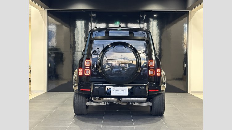 2023 認定中古車 Land Rover Defender 110 サントリーニブラック D300 AWD（AT） X