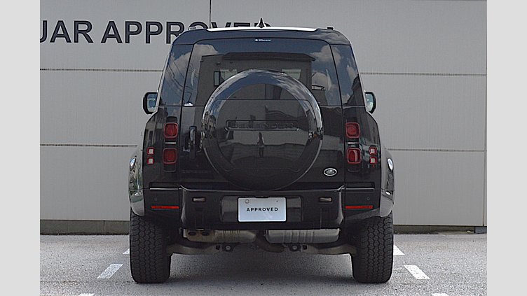 2023 認定中古車 Land Rover Defender 110 サントリーニブラック D300 AWD（AT） X-DYNAMIC HSE