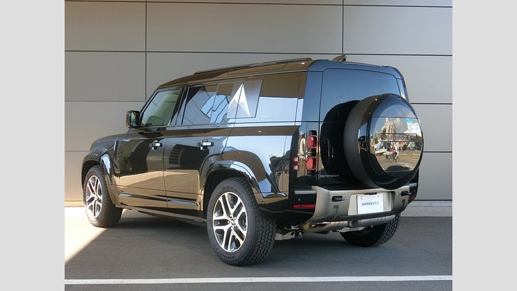 2024 認定中古車 Land Rover Defender 110 サントリーニブラック D350 ディーゼルマイルドハイブリッド X-Dynamic SE