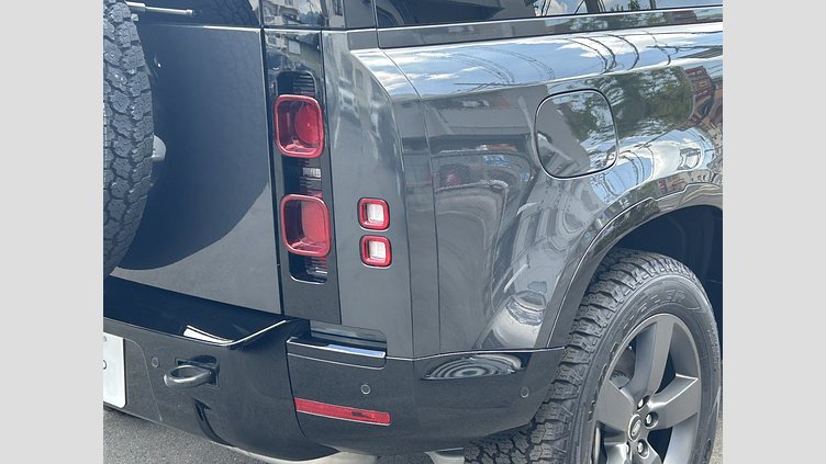 2024 認定中古車 Land Rover Defender 90 カルパチアングレイ D350 ディーゼルマイルドハイブリッド X-Dynamic HSE