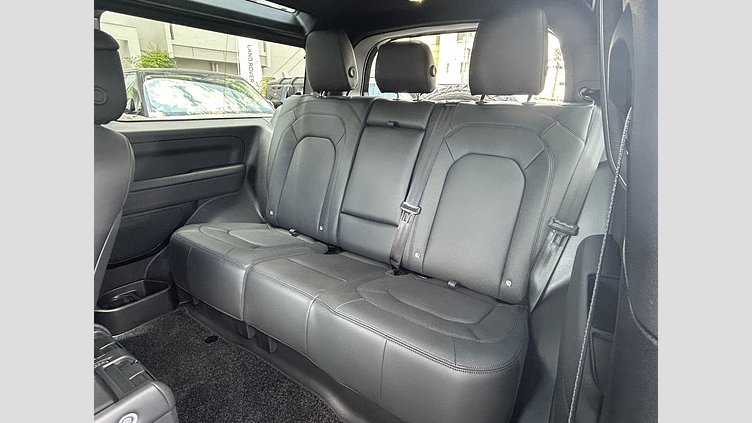 2024 認定中古車 Land Rover Defender 90 カルパチアングレイ D350 ディーゼルマイルドハイブリッド X-Dynamic HSE