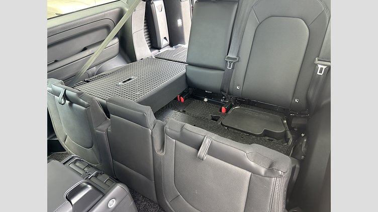 2024 認定中古車 Land Rover Defender 90 カルパチアングレイ D350 ディーゼルマイルドハイブリッド X-Dynamic HSE