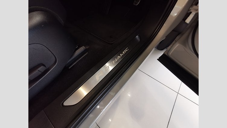 2020 認定中古車 Land Rover Range Rover Evoque ソウルパールシルバー D180 R-DYNAMIC S