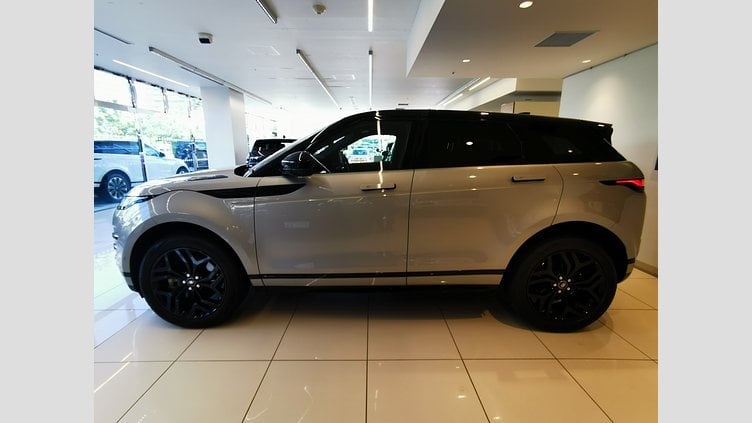 2020 認定中古車 Land Rover Range Rover Evoque ソウルパールシルバー D180 R-DYNAMIC S