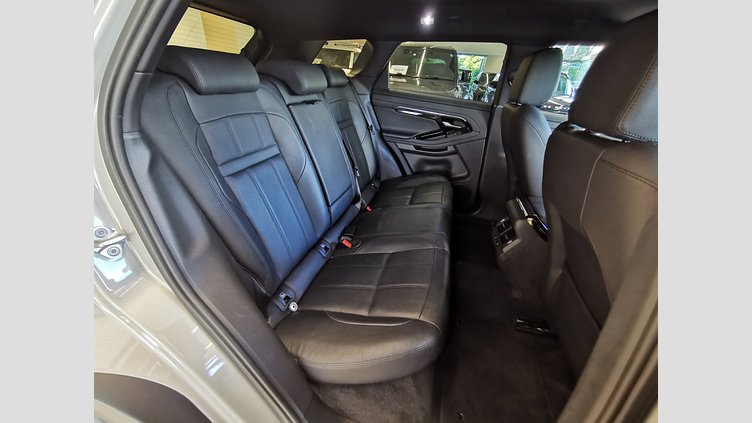 2020 認定中古車 Land Rover Range Rover Evoque ソウルパールシルバー D180 R-DYNAMIC S