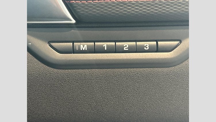 2020 認定中古車 Land Rover Discovery Sport フジホワイト P250 AWD（オートマチック） R-DYNAMIC SE
