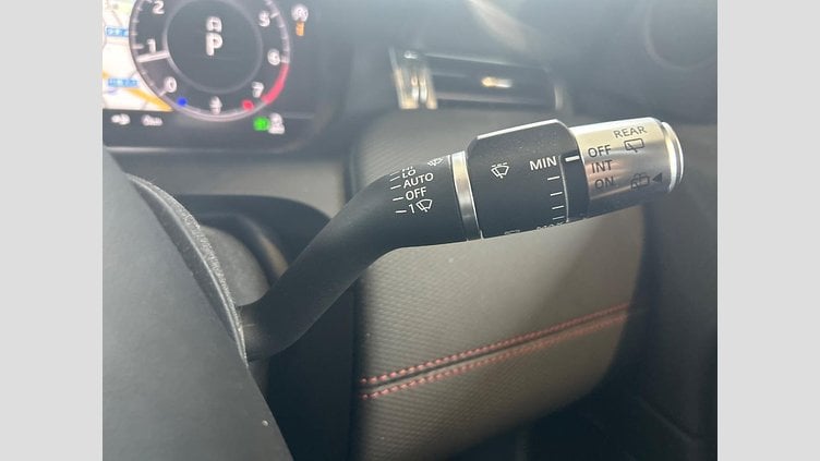 2020 認定中古車 Land Rover Discovery Sport フジホワイト P250 AWD（オートマチック） R-DYNAMIC SE