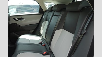 Range Rover Velar 4