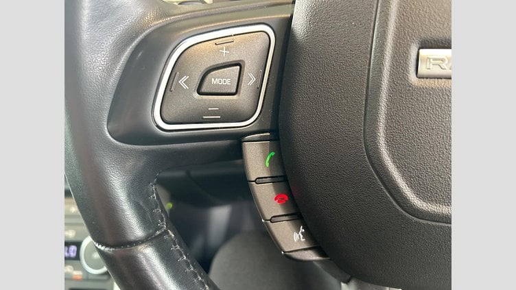 2018 認定中古車 Land Rover Range Rover Evoque Indus Silver 2.0 litre i4P​ SE
