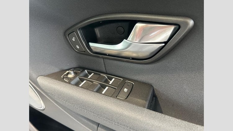 2018 認定中古車 Land Rover Range Rover Evoque Indus Silver 2.0 litre i4P​ SE