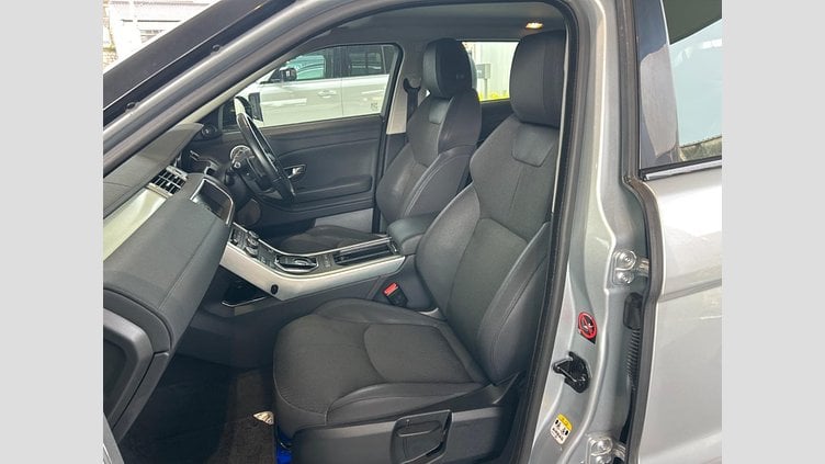 2018 認定中古車 Land Rover Range Rover Evoque Indus Silver 2.0 litre i4P​ SE