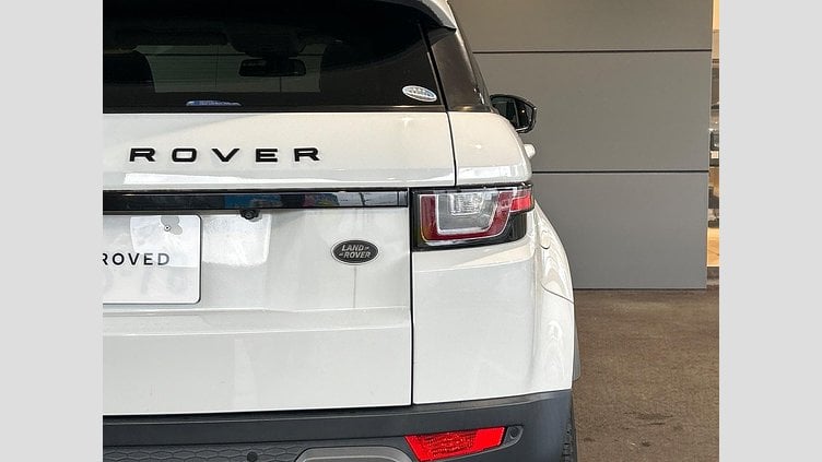 2017 認定中古車 Land Rover Range Rover Evoque Fuji White 2.0 litre Si4 Petrol SE