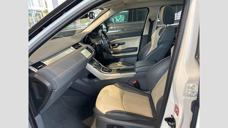 2017 認定中古車 Land Rover Range Rover Evoque Fuji White 2.0 litre Si4 Petrol SE