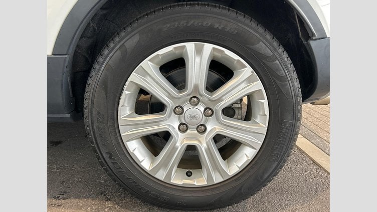2017 認定中古車 Land Rover Range Rover Evoque Fuji White 2.0 litre Si4 Petrol SE
