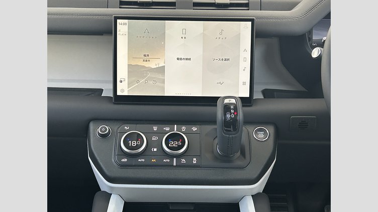2024 認定中古車 Land Rover Defender 110 フジホワイト D350 ディーゼルマイルドハイブリッド S