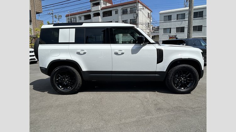 2024 認定中古車 Land Rover Defender 110 フジホワイト D350 ディーゼルマイルドハイブリッド S