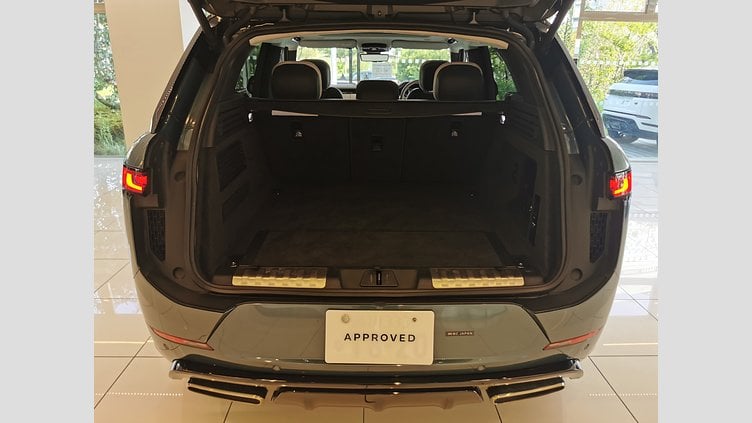 2023 認定中古車 Land Rover Range Rover Sport ジオラグリーン 3.0リッター6気筒400PSターボチャージドガソリンMHEV（オートマチック） FIRST EDITION