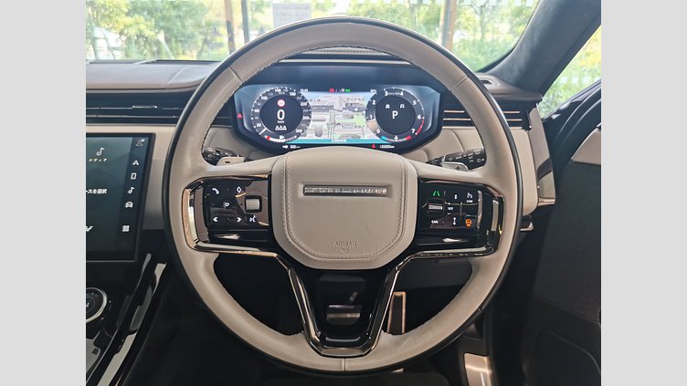 2023 認定中古車 Land Rover Range Rover Sport ジオラグリーン 3.0リッター6気筒400PSターボチャージドガソリンMHEV（オートマチック） FIRST EDITION