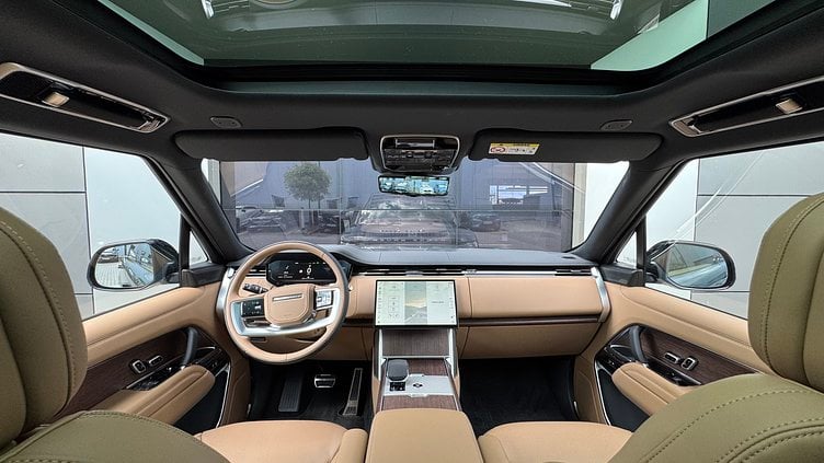 2025 SKLADOVÉ VOZIDLÁ Land Rover Range Rover Zelená Belgravia D350 MHEV AWD Štandardný rázvor HSE