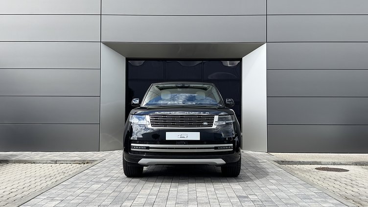 2025 SKLADOVÉ VOZIDLÁ Land Rover Range Rover Santorini Black D350 HSE SWB