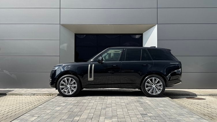 2025 SKLADOVÉ VOZIDLÁ Land Rover Range Rover Santorini Black D350 HSE SWB