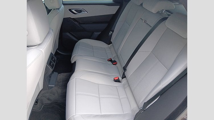 2025 SKLADOVÉ VOZIDLÁ Land Rover Range Rover Velar Charente Grey 2.0D 200PS D200 MHEV Dynamic SE AWD Auto - GRAPHITE EDITION 