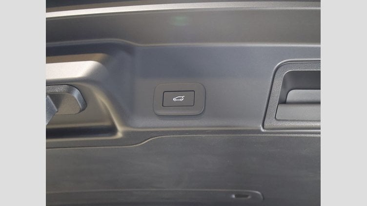 2024 認定中古車 Land Rover Range Rover Evoque フジホワイト プラグインハイブリッド（ガソリン） Standard Wheelbase DYNAMIC HSE
