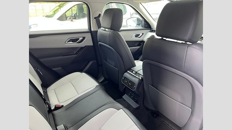 2024 認定中古車 Land Rover Range Rover Velar フジホワイト D200マイルドハイブリッド（ディーゼル） スタンダードホイールベース Dynamic SE