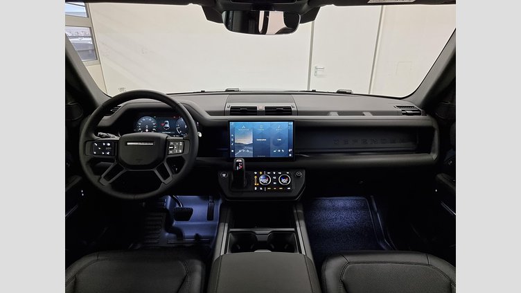 2025 Nova vozila Land Rover Defender 110 Tasman Blue D250 AWD AUTOMATIC MHEV X-DYNAMIC SE 