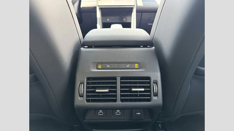 2024 Approved Land Rover Discovery Sport Fuji White 2.0 litre i4D​ S