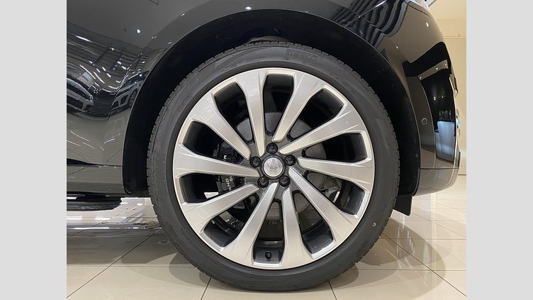 2024 認定中古車 Land Rover Range Rover サントリーニブラック D300 AWD MHEV（AT） スタンダードホイールベース Autobiography