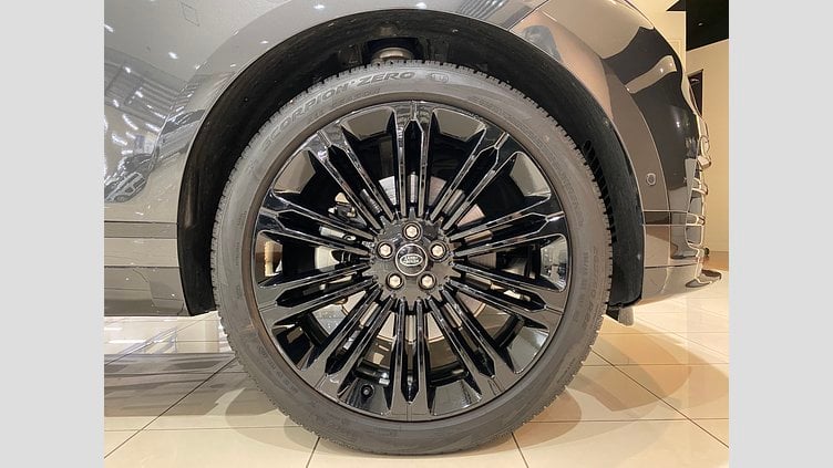 2024 認定中古車 Land Rover Range Rover Velar カルパチアングレイ D200マイルドハイブリッド（ディーゼル） スタンダードホイールベース Dynamic HSE