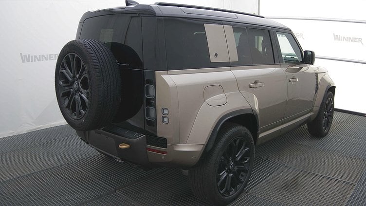 2025 Новий Land Rover Defender 110 Petra Copper 4WD OCTA