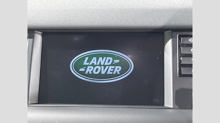 2015 認定中古車 Land Rover Discovery Sport Yulong White 2.0 litre Si4 Petrol HSE