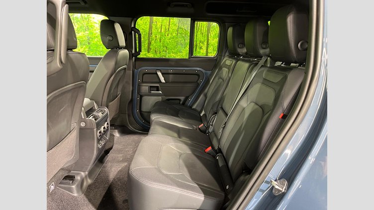 2023 認定中古車 Land Rover Defender 110 タスマンブルー D300 AWD（AT） X-DYNAMIC SE