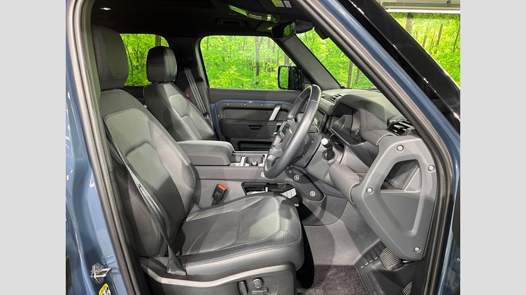 2023 認定中古車 Land Rover Defender 110 タスマンブルー D300 AWD（AT） X-DYNAMIC SE