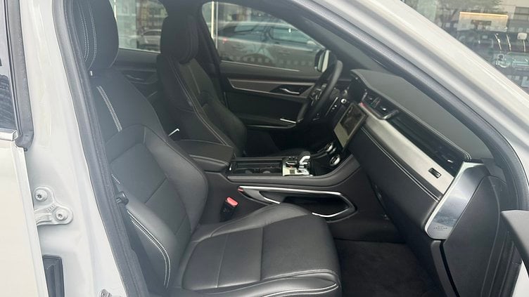 2025 認證中古車 Jaguar F-Pace Ostuni Pearl White P250 R-Dynamic S